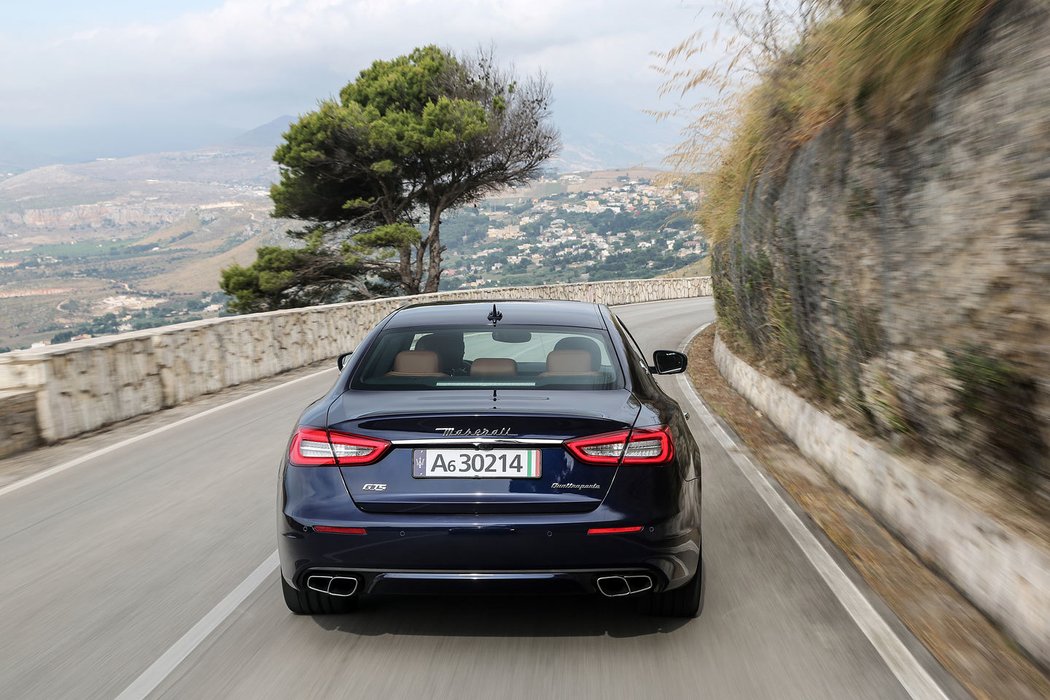 2016 Maserati Quattroporte