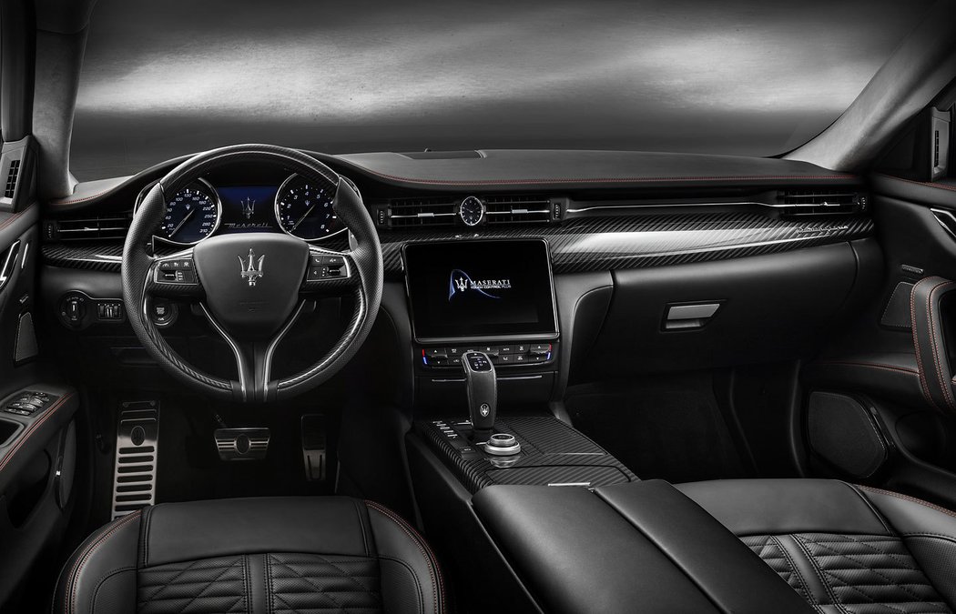 2017 Maserati Quattroporte