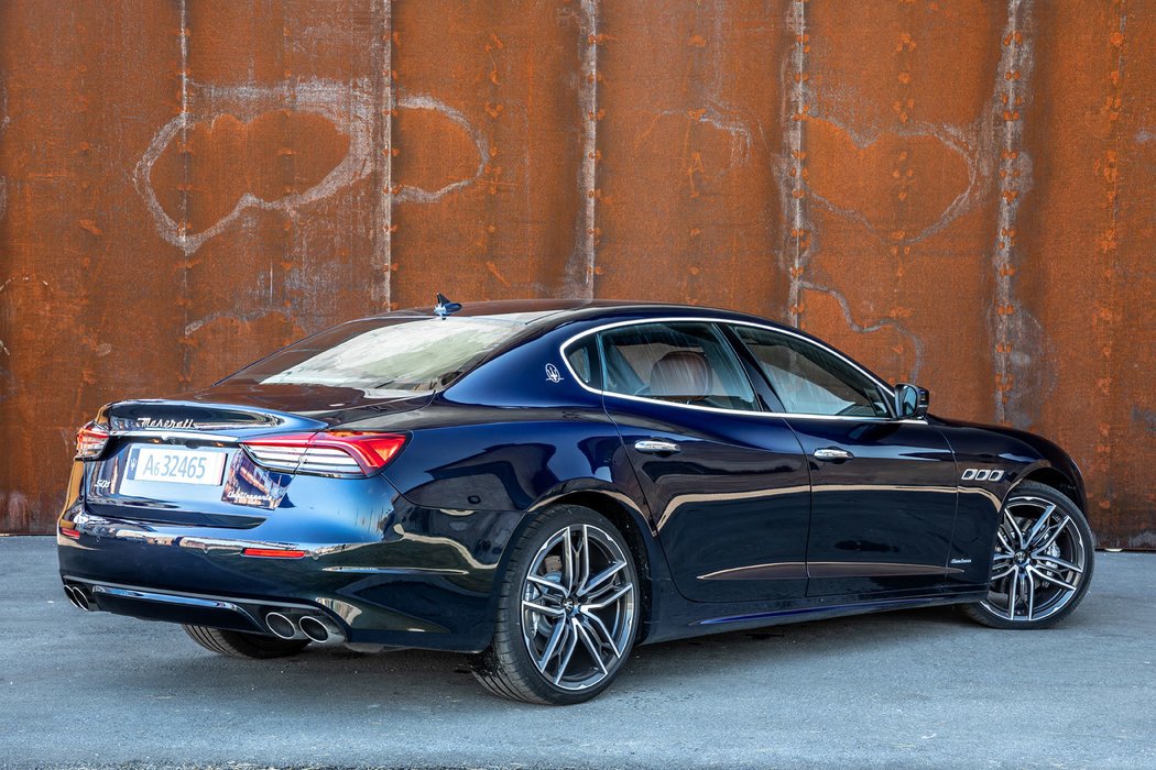 Maserati Quattroporte S Q4 GranLusso