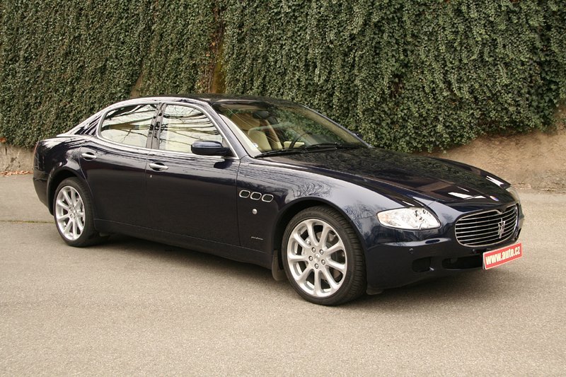 Maserati Quattroporte