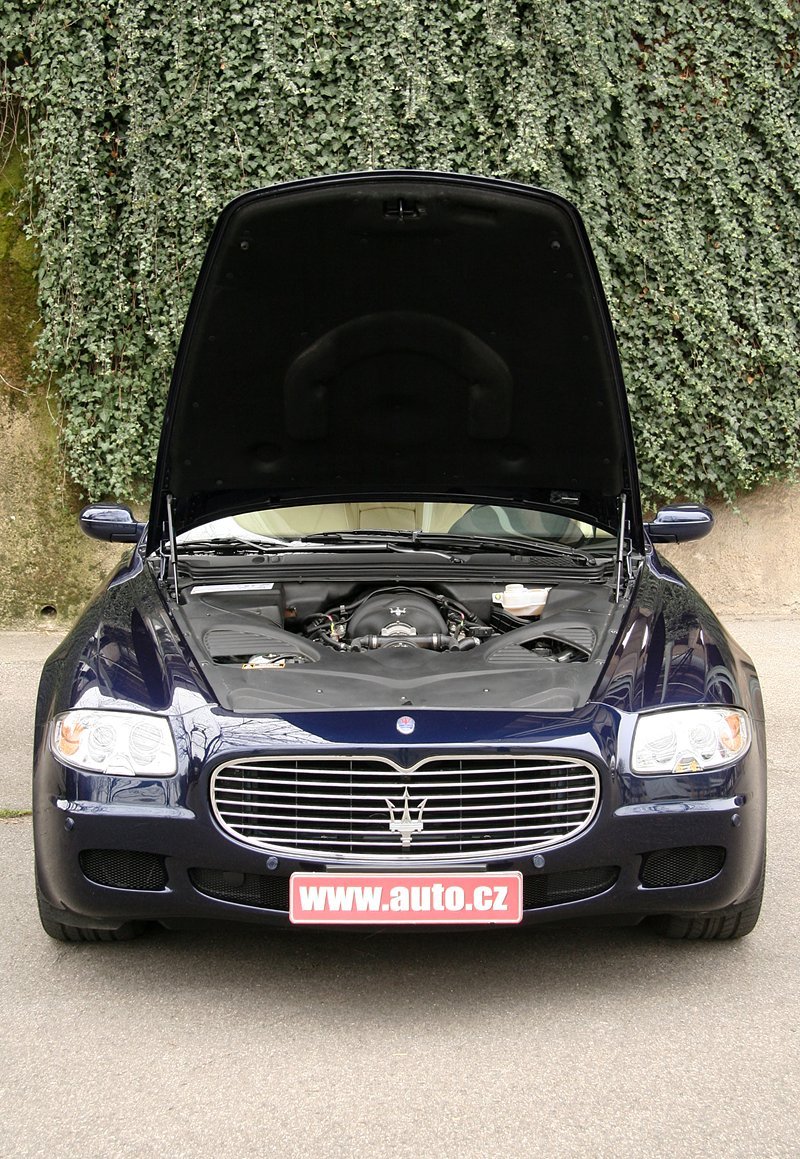 Maserati Quattroporte