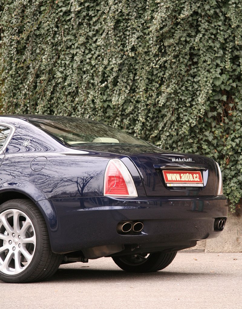 Maserati Quattroporte