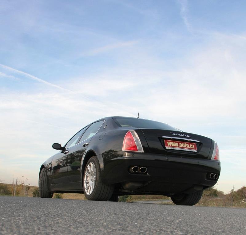 Maserati Quattroporte