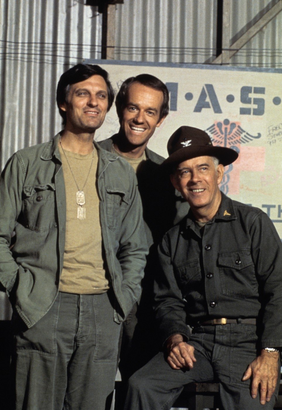 Alan Alda, Mike Farrell a Harry Morgan