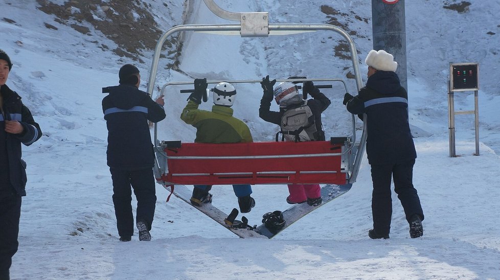 Severokorejský zimní resort Masikrjŏng láká na bohaté zařízení (2014).