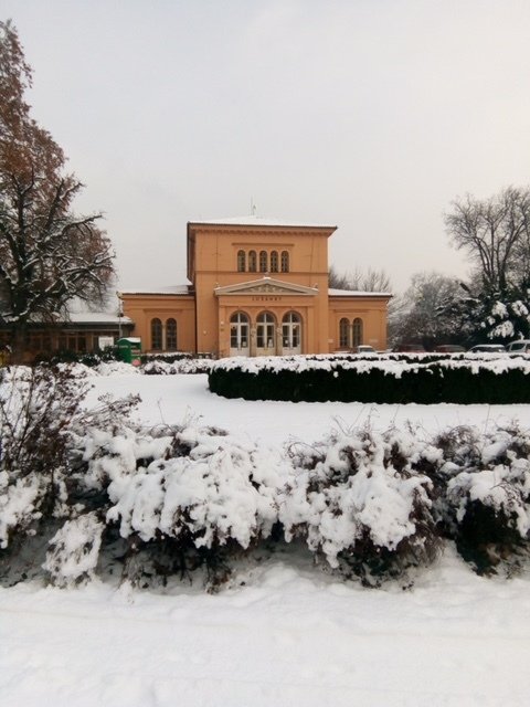 Zasněžené Středisko volného času Lužánky.