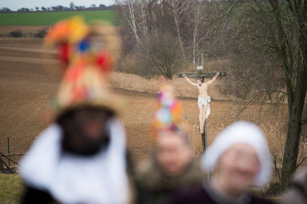 Masopustní veselici v kouřimském skanzenu nepřálo počasí (23. 2. 2020)