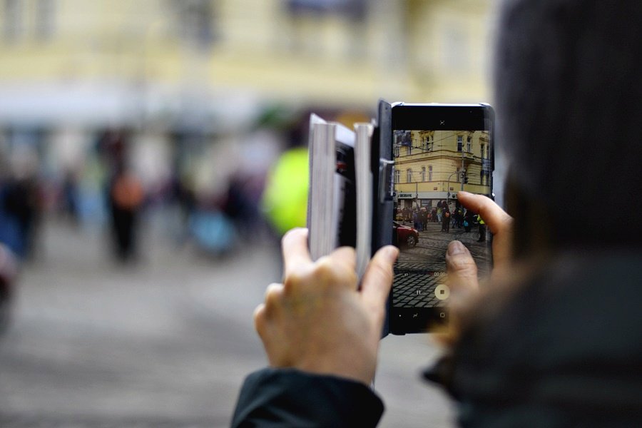 Masopustní průvod oživil ulice Prahy 7