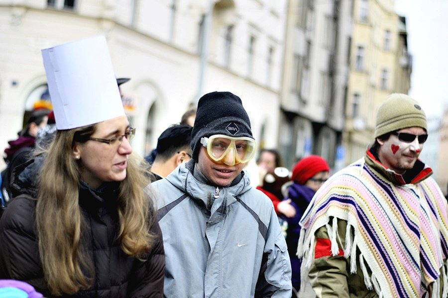 Masopustní průvod oživil ulice Prahy 7