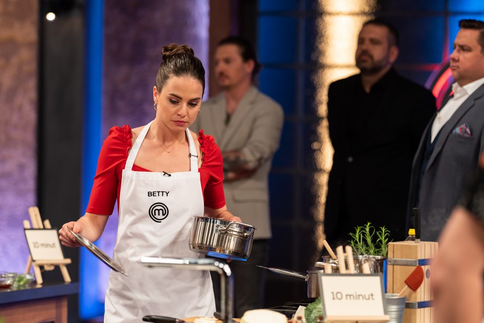 Soutěžící v MasterChefovi museli mezi sebou suroviny „handlovat“.