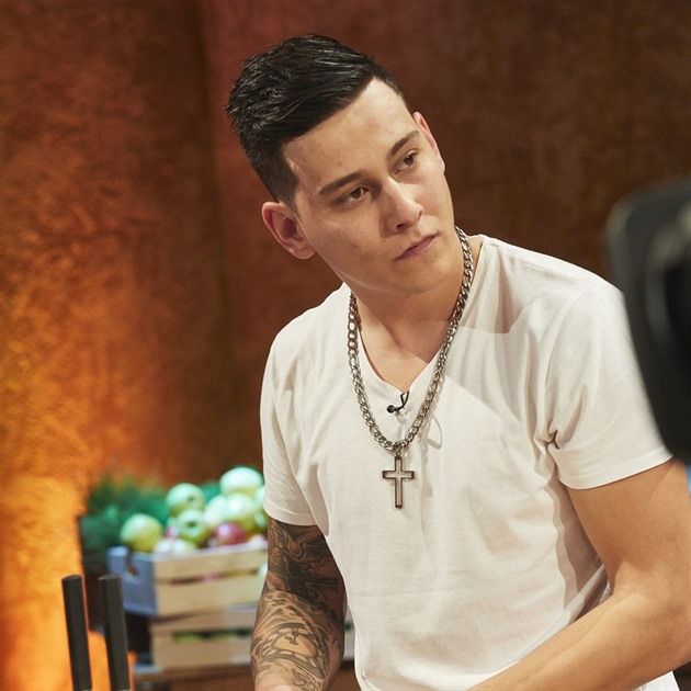 Soutěžící Marek Kühnel v kulinářské show MasterChef Česko