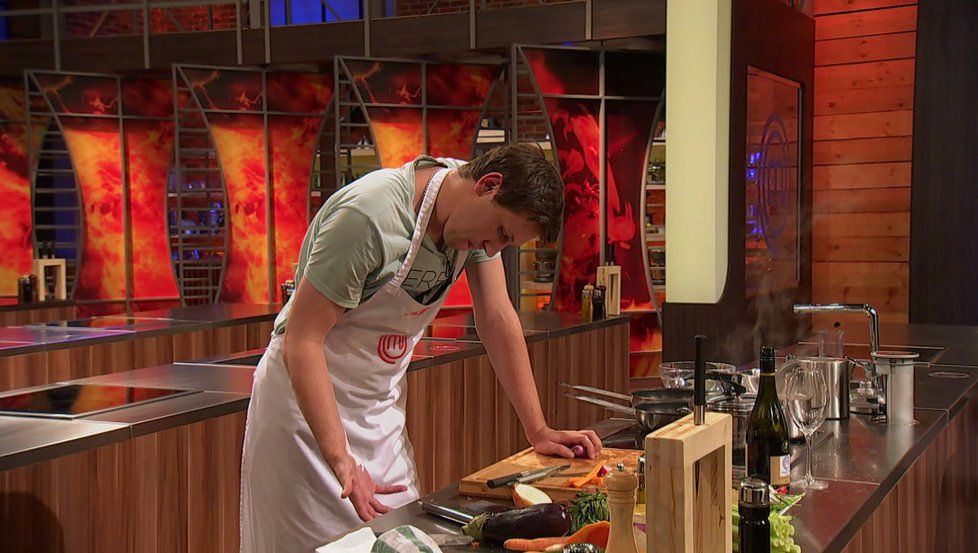 Natáčení pořadu MasterChef se změnilo v drama. Soutěžící skončil s popáleninami!