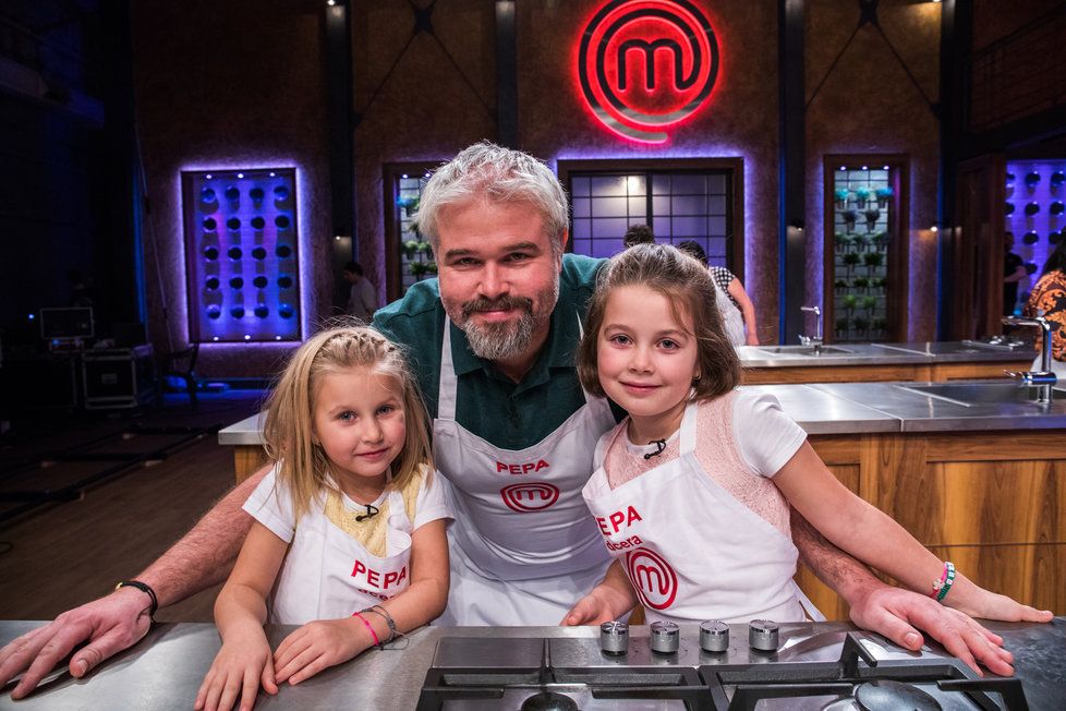 Soutěžícím v MasterChefovi přišli pomoct rodinní příslušníci