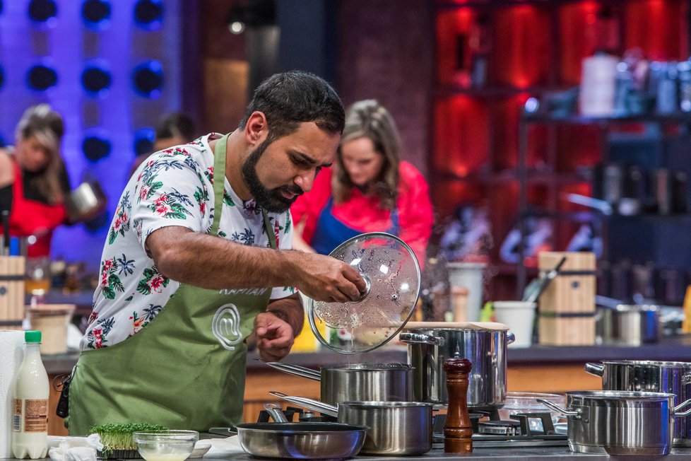 Do MasterChefa na pomoc finalistům přispěchali někteří odpadlíci