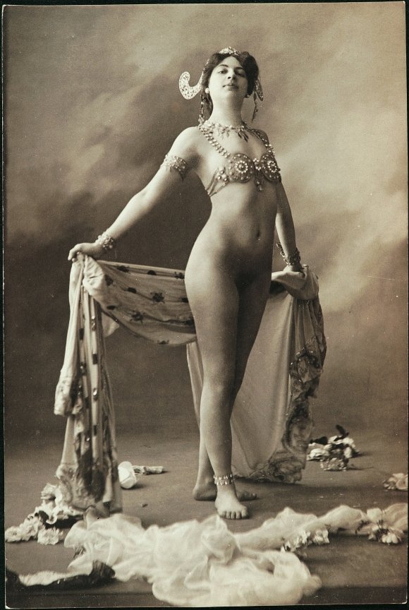 Ani prvoplánová krása, ani talent. Mata Hari měla hlavně sex-appeal.