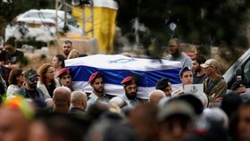 Pohřeb Matana Meira v Odemu na Golanských výšinách (13. 11. 2023)