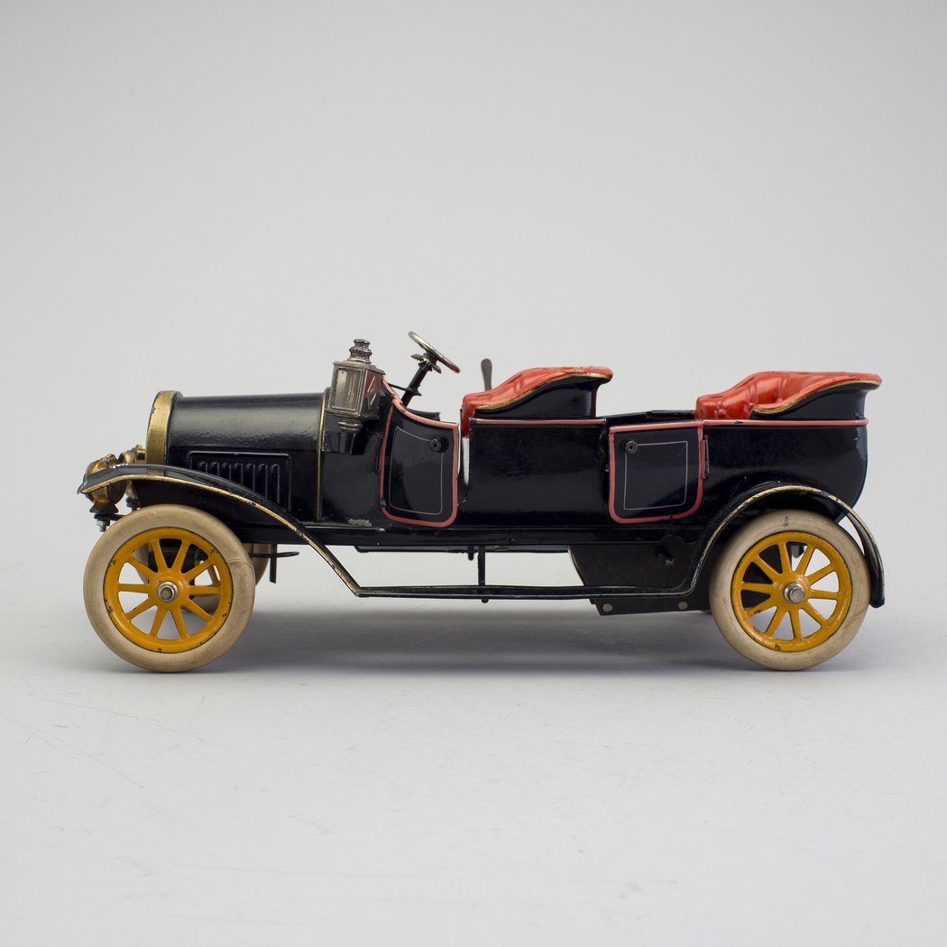 Bing Tinplate Tourer