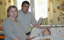 Rodiče Matýska (6) apelují na lékaře: Synovi jste ublížili, dejte mu 20 milionů!