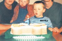 Bouřka mu vzala mámu, tátu zachránil!