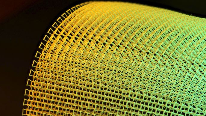 REVOLUCE. Materiál z perovskitu vytištěný na 3D tiskárně vykazuje výjimečné piezoelektrické vlastnosti.