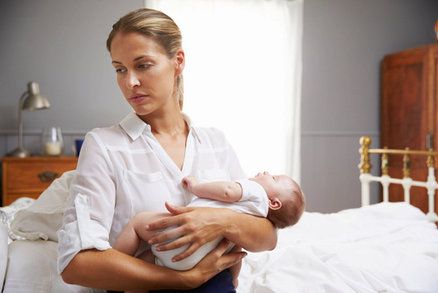 Američanky se dočkají šesti týdnů placené mateřské, Češkám ale dál můžou závidět