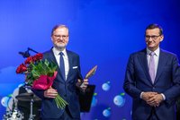 Fiala dostal cenu „Člověka roku“ jako Havel. V Polsku řešil i plynovod Stork II