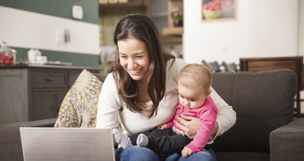 Druhy matek na internetu: Hysterky, drbny, rozvíjející a pak ty úplně nejchytřejší! 