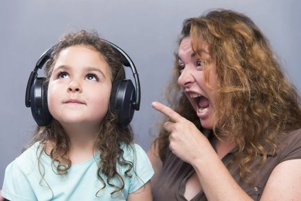 10 tipů, jak reagovat v momentě, kdy dítě vůbec neposlouchá