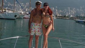 Blanka Matragi se svým manželem na jachtě