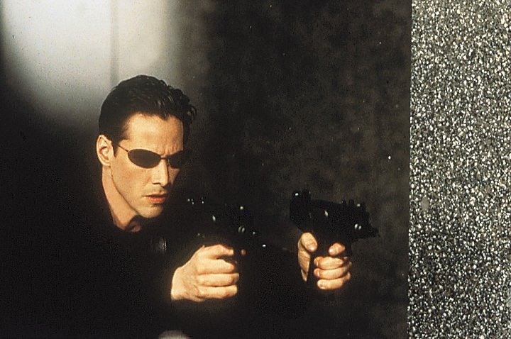 Keanu Reeves jako Neo ve snímku Matrix