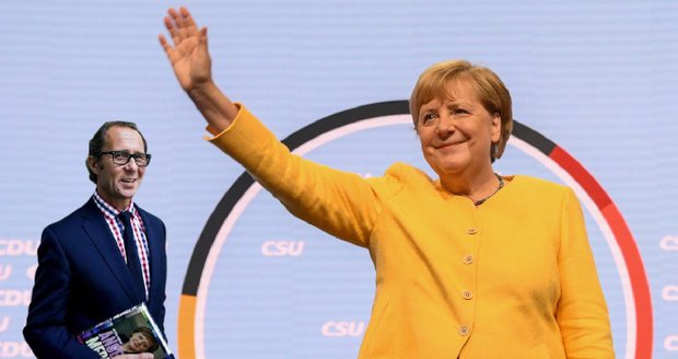 Merkelová chybovala s vypnutím jádra, řekl Blesku její životopisec. Uprchlíky naopak zvládla