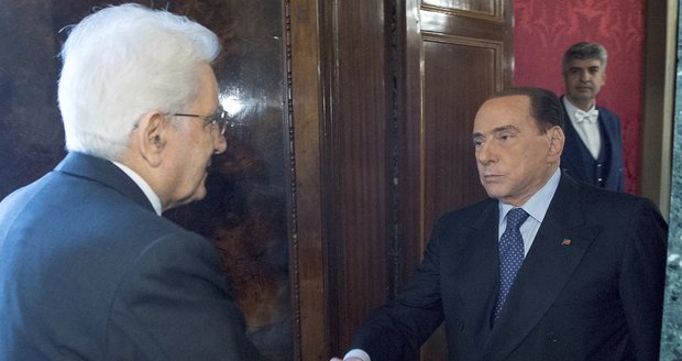 „Hanebnost.“ Útok na prezidenta rozlítil italské expremiéry, diví se i Berlusconi