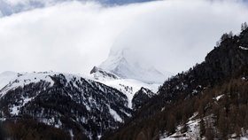 Lavina v Alpách (ilustrační foto)