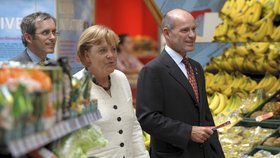 Německý magnát Karl-Erivan Haub s kancléřkou Angelou Merkelovou