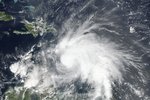 Bouře Matthew zesílila na hurikán a míří na Jamajku.