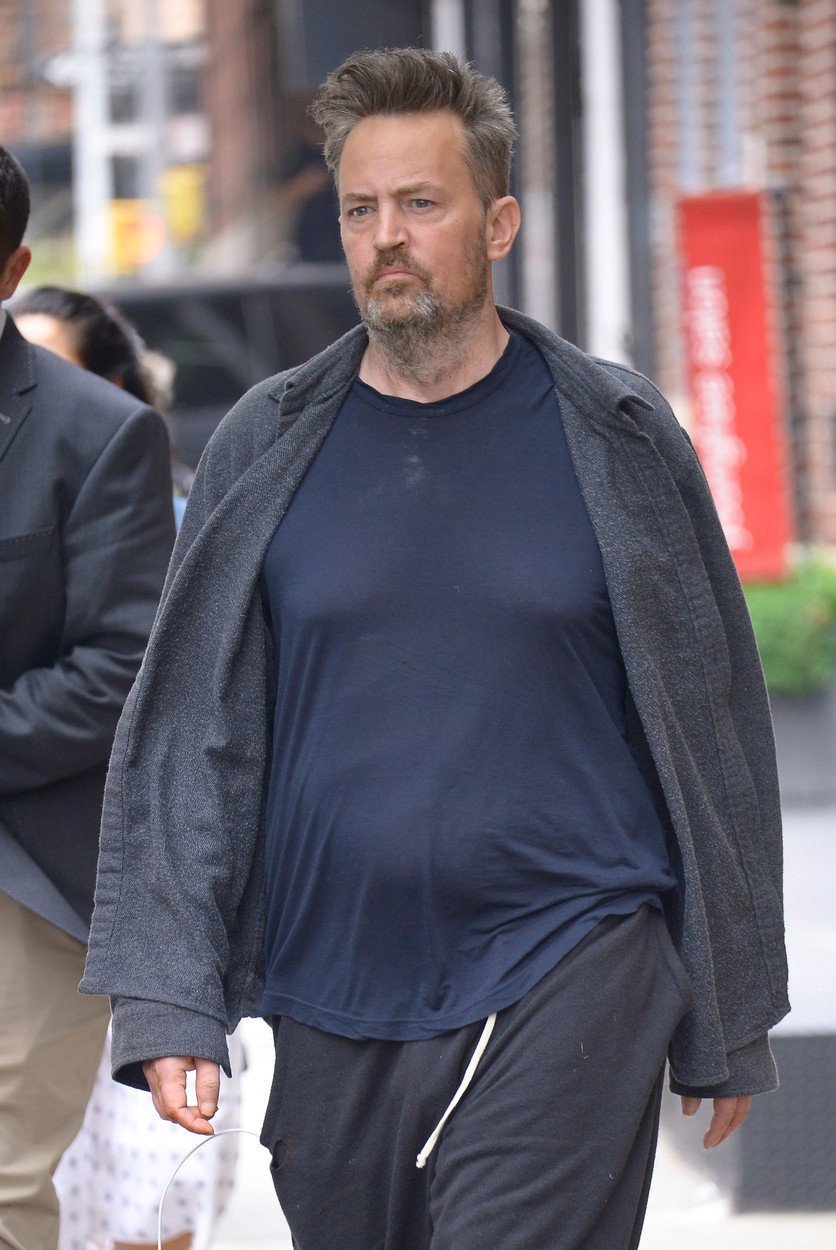Matthew Perry vypadá jako bezdomovec!