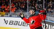 Kanaďan Matthew Wood slaví gól proti českému výběru
