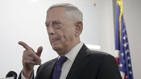 Americký ministr obrany James Mattis zavítá do Prahy.