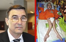 Matýsek (7) je po operaci mandlí 4 roky v kómatu: Co říká primář? 