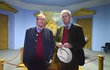 Christian Beaufort-Spontin (71, vlevo) a Friedrich Beaufort-Spontin (74) navštívili i trezorovou místnost,v níž je relikviář uložen.