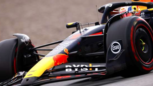 F1: Verstappen a ti další. Ve Španělsku dominoval před mercedesy