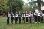 Protest proti uvěznění rakouského nezávislého novináře Maxe Zirngasta. Toho Turecko propustilo na Štědrý den, nesmí ale opustit zemi