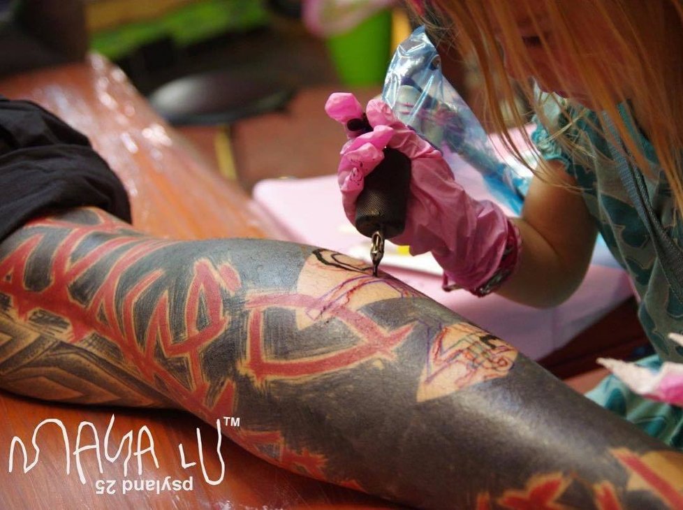 Tetování od Mayi Lu.