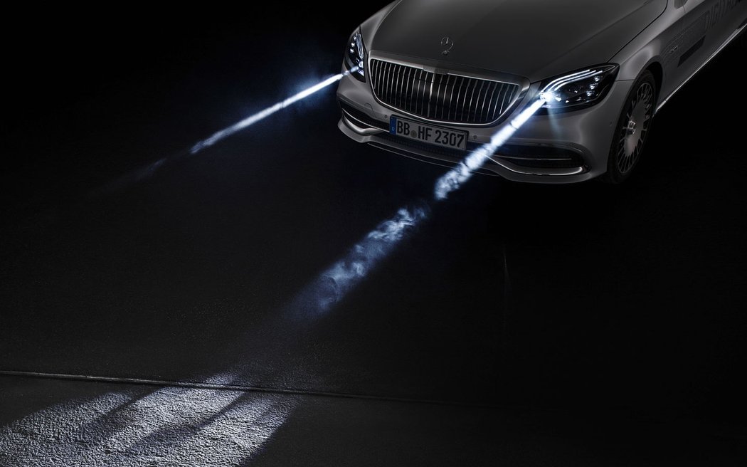 Mercedes-Benz Digital Light