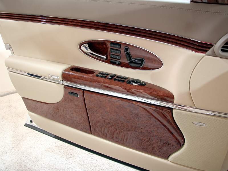 Maybach v Paříži 2006