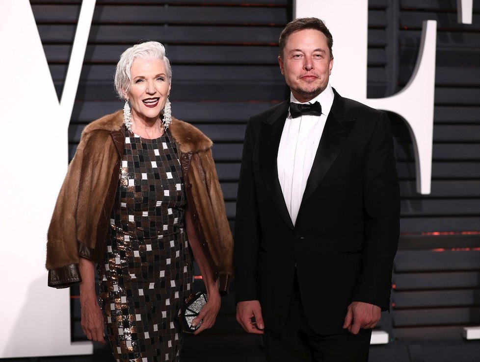 Maye Musk se svým synem Elonem Muskem.