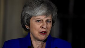 Projev britské premiérky Theresy Mayové poté, co ustála hlasování o nedůvěře (16. 1. 2019).