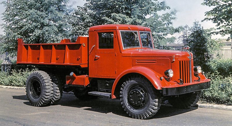 MAZ 200 (1947)