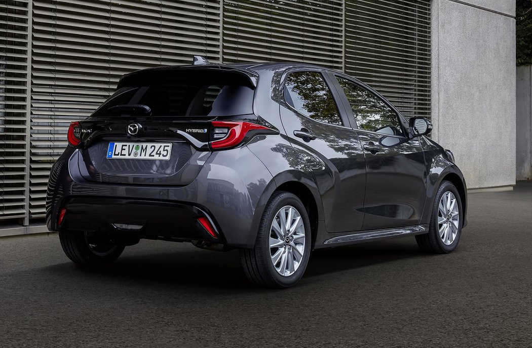 Mazda 2 Hybrid