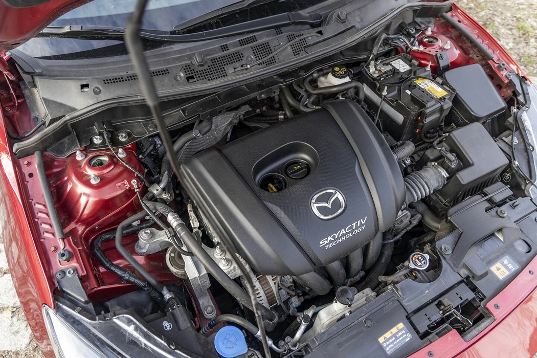 Mazda 2 Skyactiv G75 1.5 16V